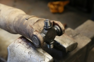 Замена крестовины Mercedes-Benz CL-Класс  в Жуковском